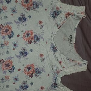 Mudd 2X floral print top